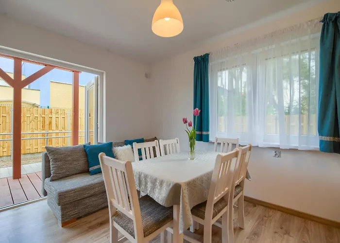 Purtulka Klimatyzowane Guest house Pobierowo